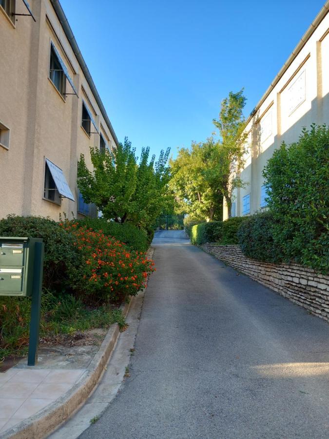 Appartement/Studio Dans Petite Residence Calme 라시오타 외부 사진