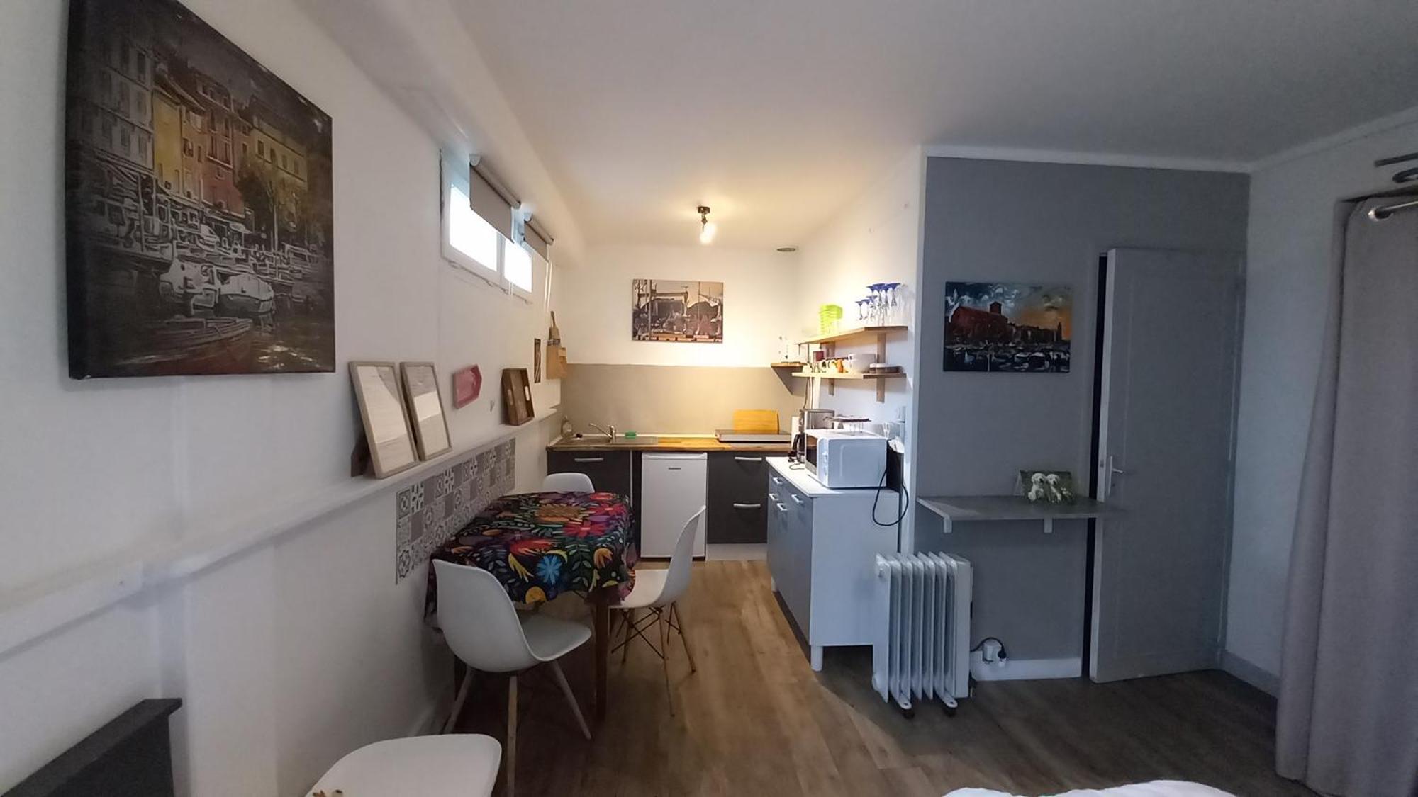 Appartement/Studio Dans Petite Residence Calme 라시오타 외부 사진